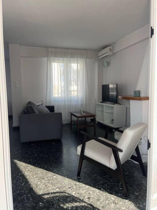 Vagia Urban Apartment *