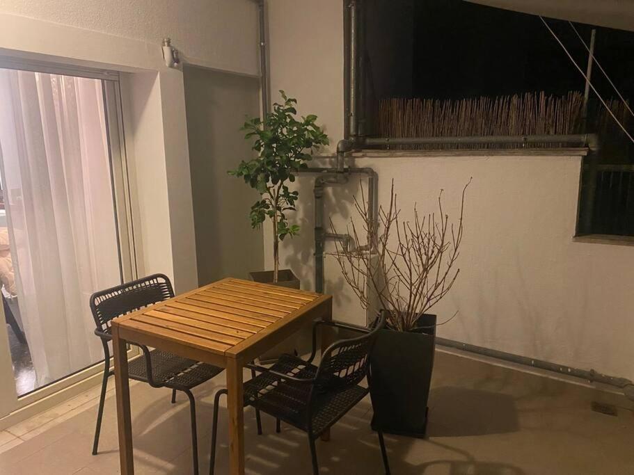Vagia Urban Apartment *